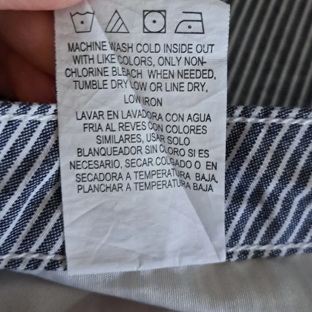 Pinstriped Shorts | Size 18 - Picture 7 of 7